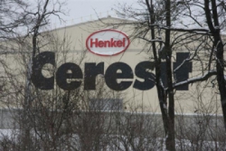 В Николаеве официально открылся завод строительных смесей Henkel