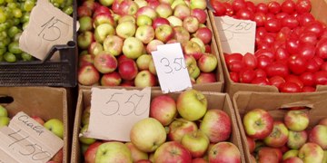 Киевская мэрия будет устанавливать цены на овощи и фрукты