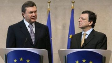 Еврокомиссия не намерена встречаться с Януковичем в ближайшее время